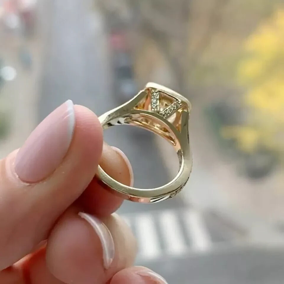 2.50CT Cushion Cut Simulated Diamond Halo Engagement Ring 14K Yellow Gold Plated