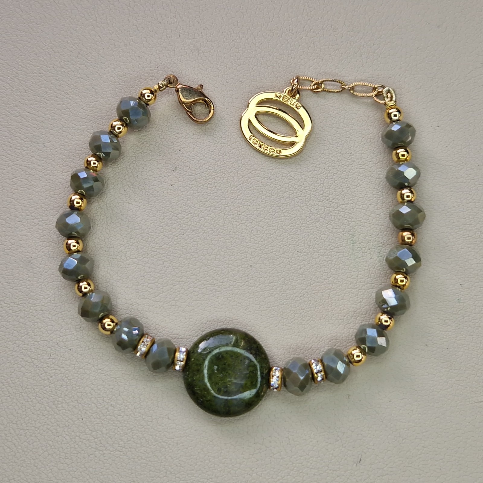 Nour London Bracelet Beaded Green Glass Gemstone Gold Tone 21cm Long