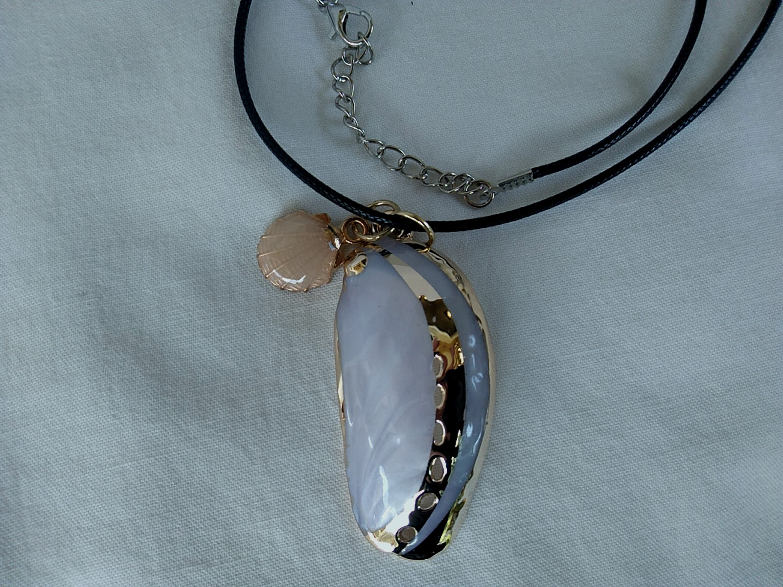 Abalone Clam Shell Pendant Necklace 19″ Women’s Jewelry US Seller Gift