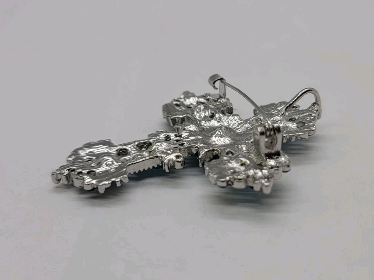 Blue & Clear Crystal Court Rhinestone Cross Brooch – Baroque Style Pin