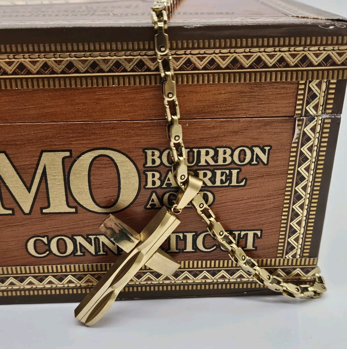 Religious Fashion Jewelry Christian Gold Color Cross Pendant Necklace 103