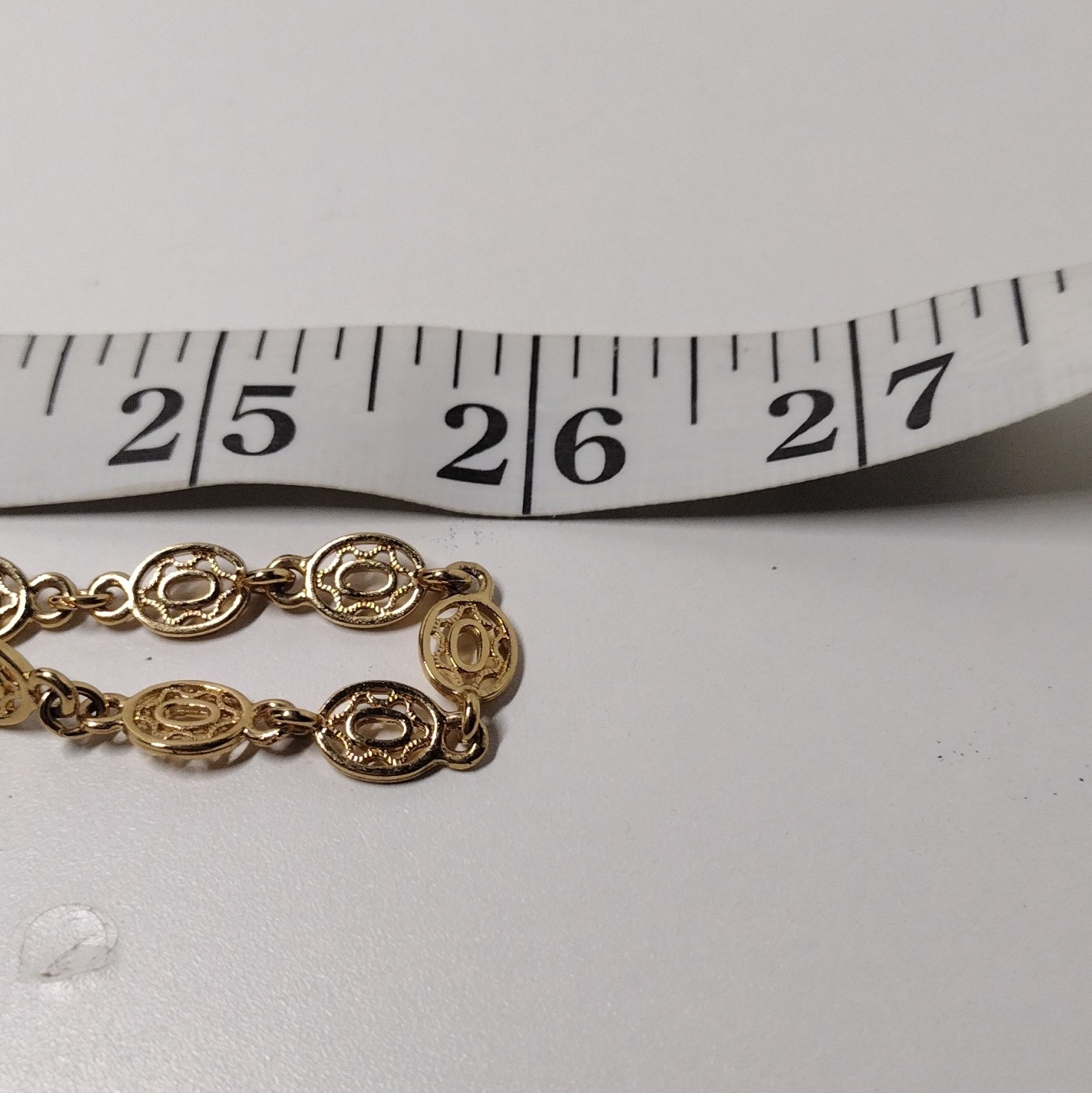 Gold Tone Oval Link Chain Necklace 27in Adjustable Spring Ring Clasp No Stone