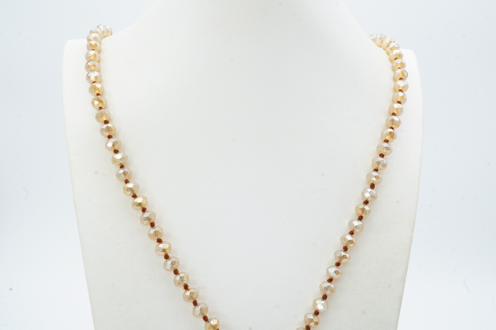 Sandra Ling Necklace Gold Tone Crystal Glass Bead Leather 36″
