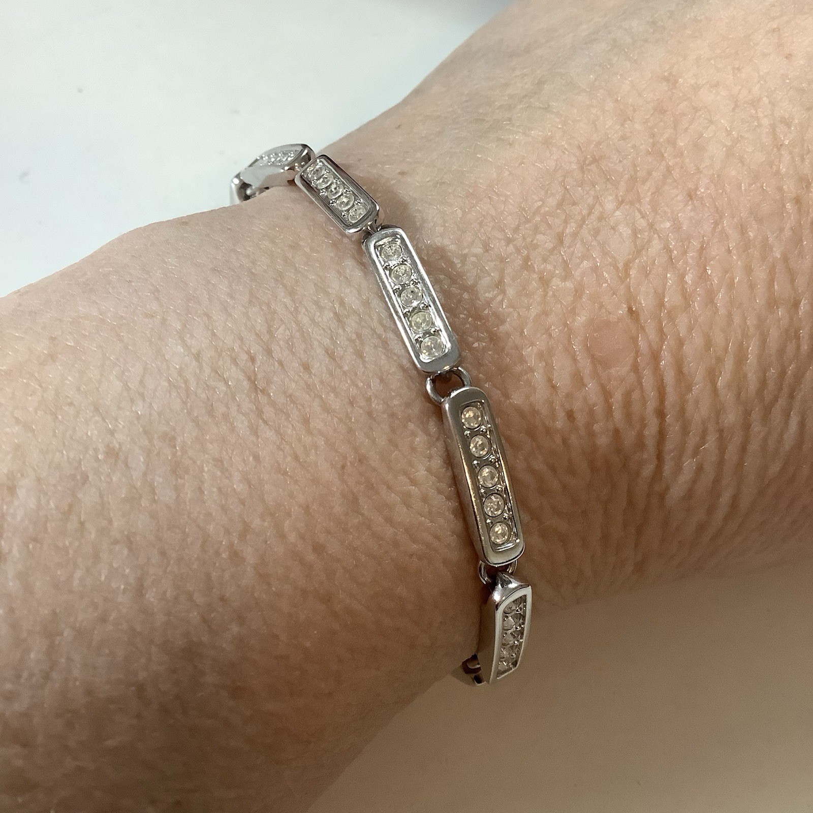 Authentic Swarovski Pave-set Crystal Bar Link Or Tennis Style Bracelet Signed