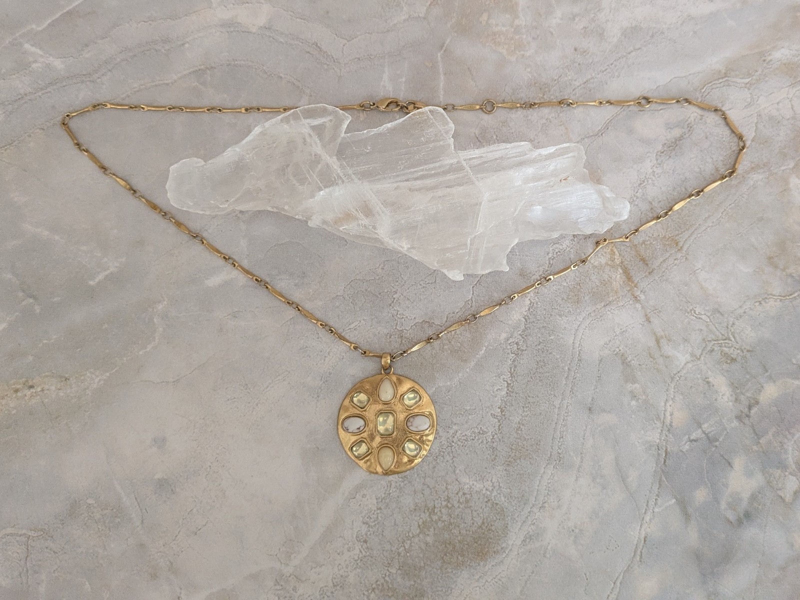 Stella & Dot Gold Tala Pendant Necklace with Yellow, White, Cream Stone Detail