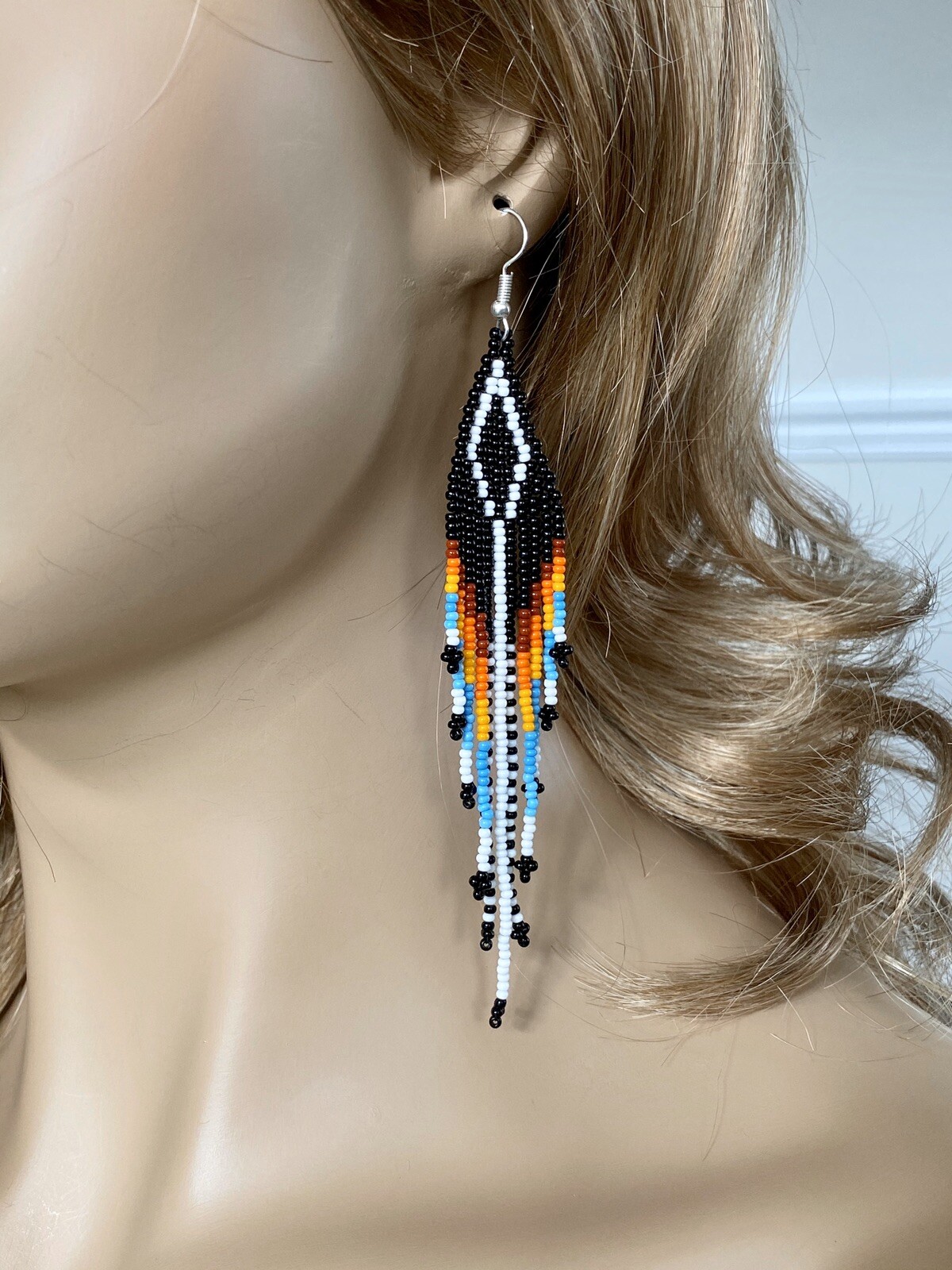 NATIVE STYLE ETHNIC BEADED HANDMADE FASHION HOOK EARRINGS E61/1