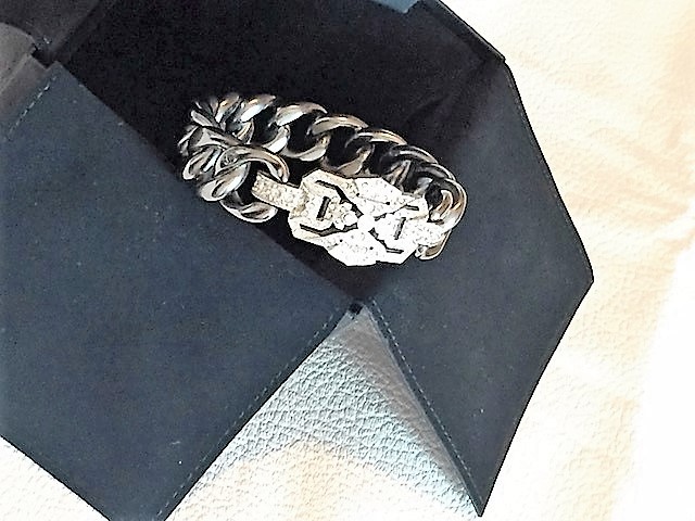 CHANEL DECO CRYSTAL RUTHENIUM CHAIN BANGLE CUFF BRACELET STYLE & EDGE NEW ITALY