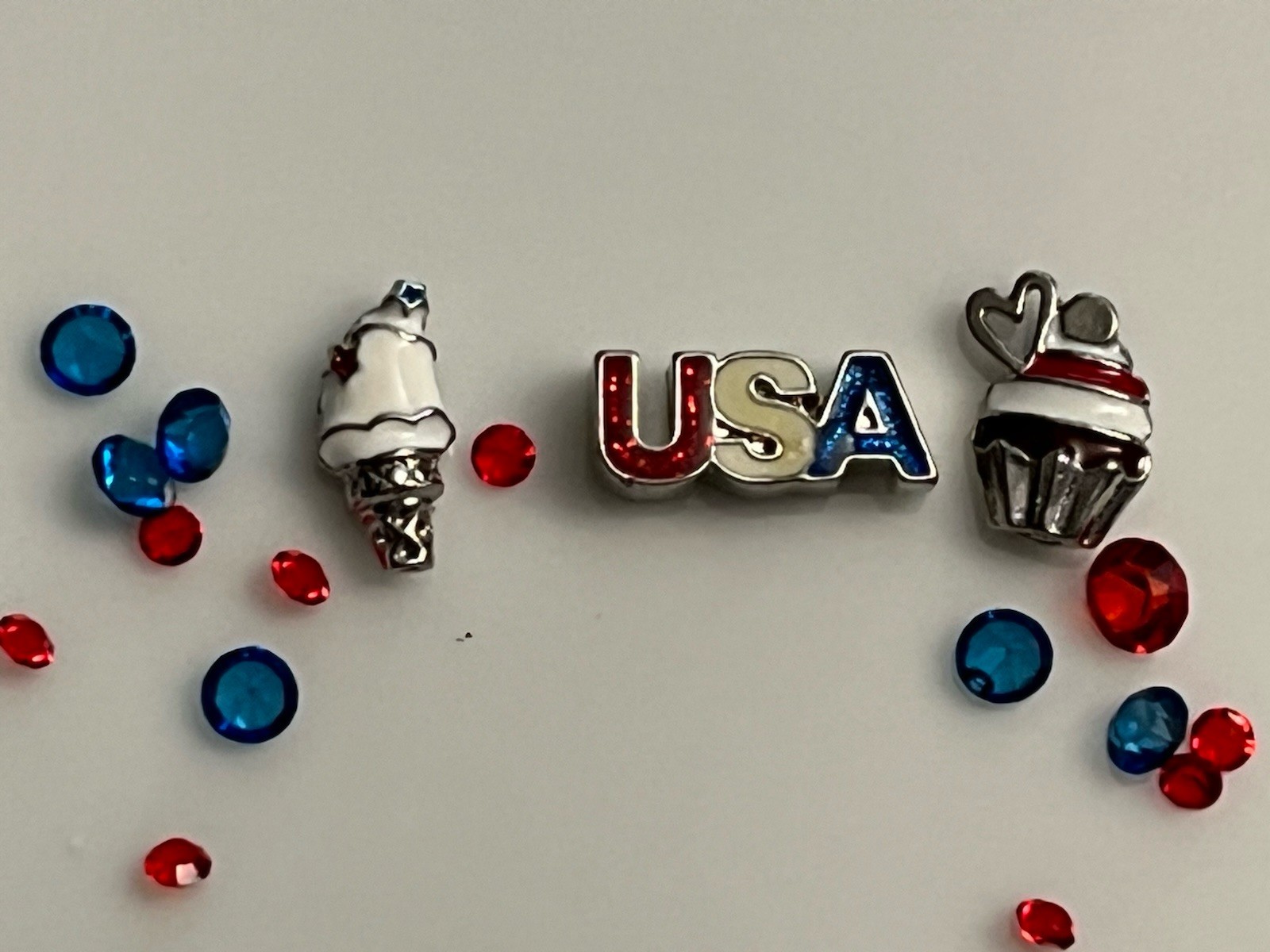 Origami Owl 3 Patriotic Locket Charm Set