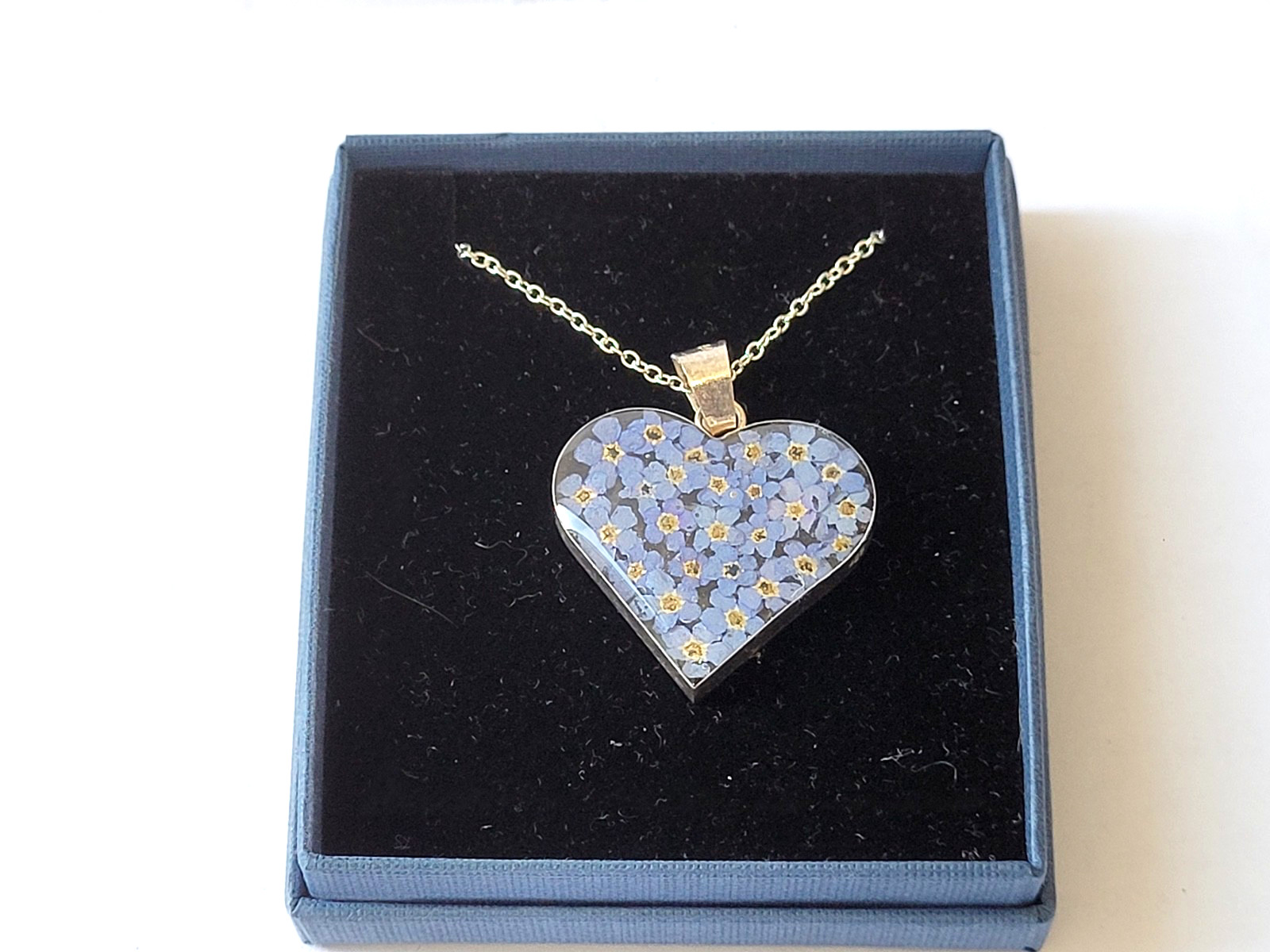 Womans 925 Sterling Silver Floral Stane Pandant