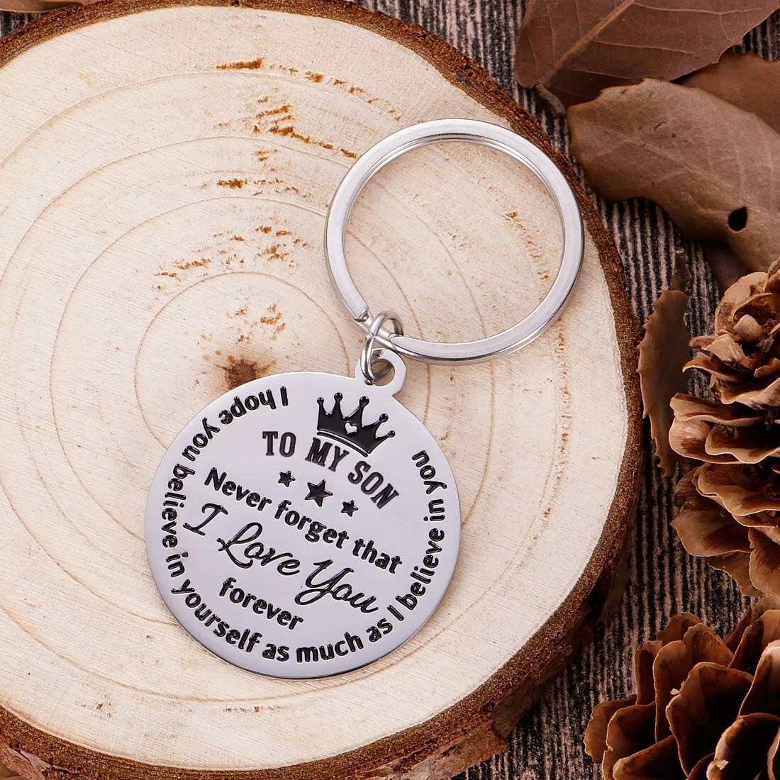 To My Son Keychain Gifts from Mom Dad to Son Inspirational Birthday Gifts