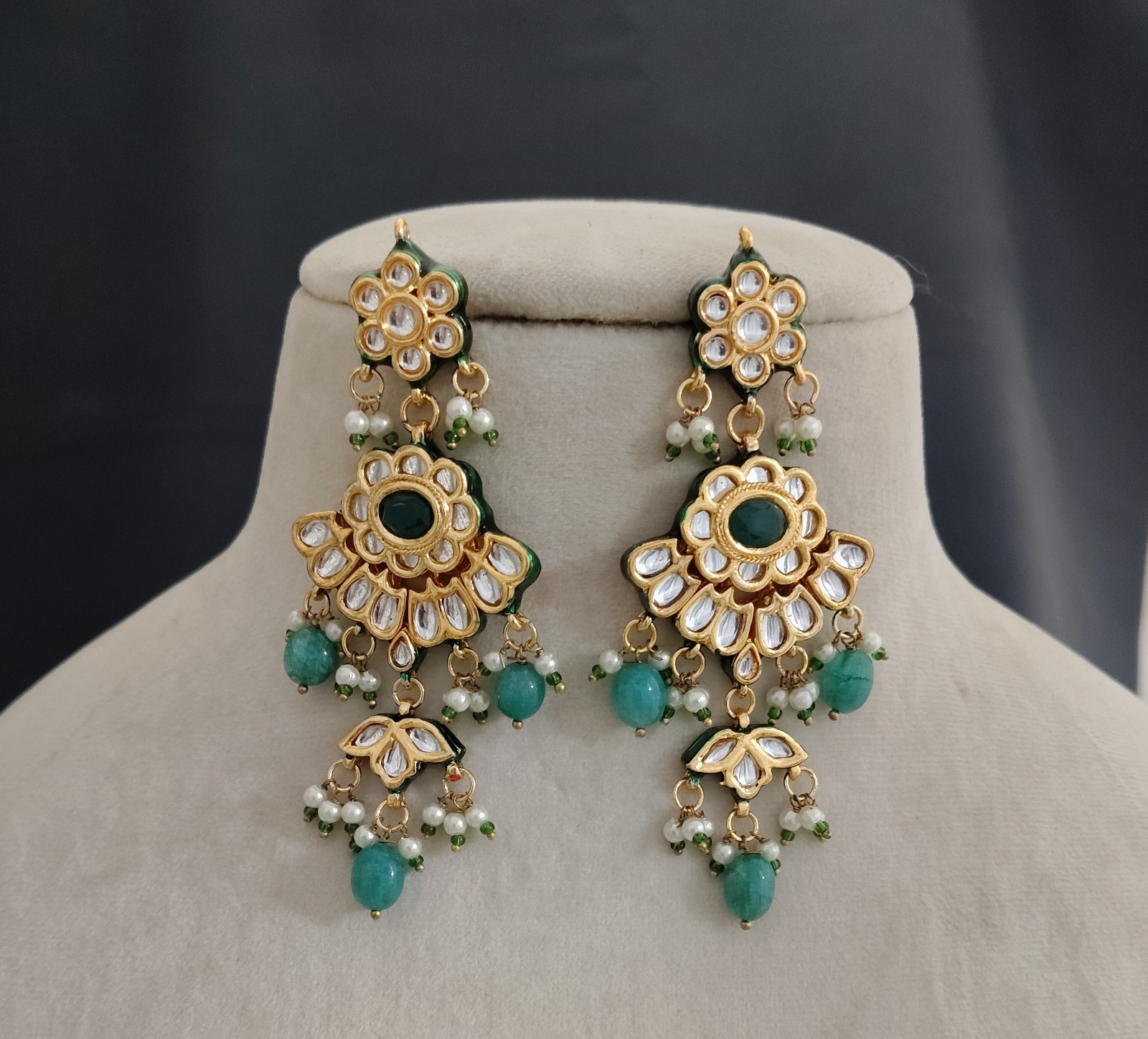 Traditional Indian Kundan Choker Set Indian Bridal Necklace Roz Jewellers.
