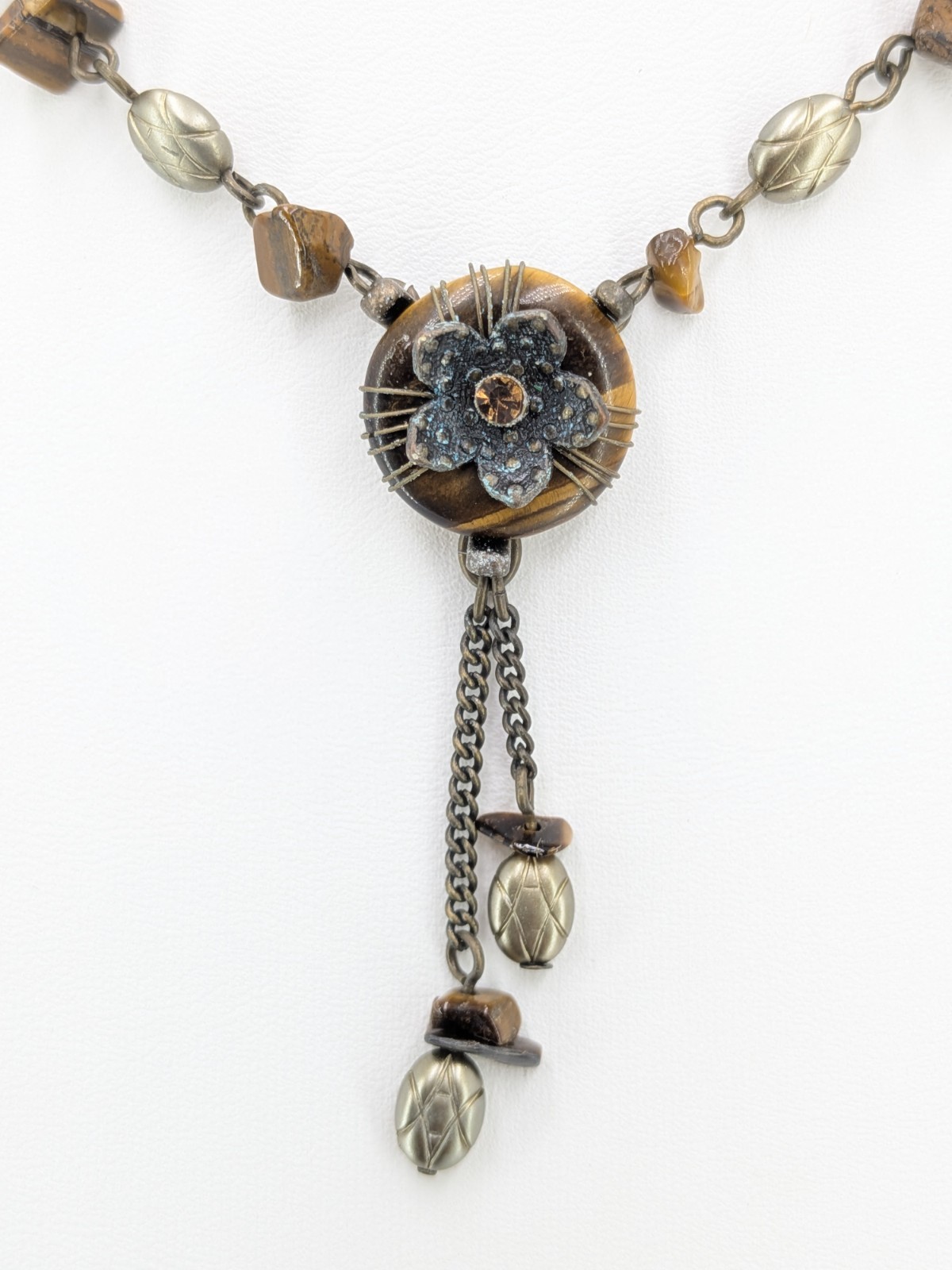 Vintage Avon Tiger Eye Flower Dangle Necklace Brown Stone Bead Chain 15 1/2 In
