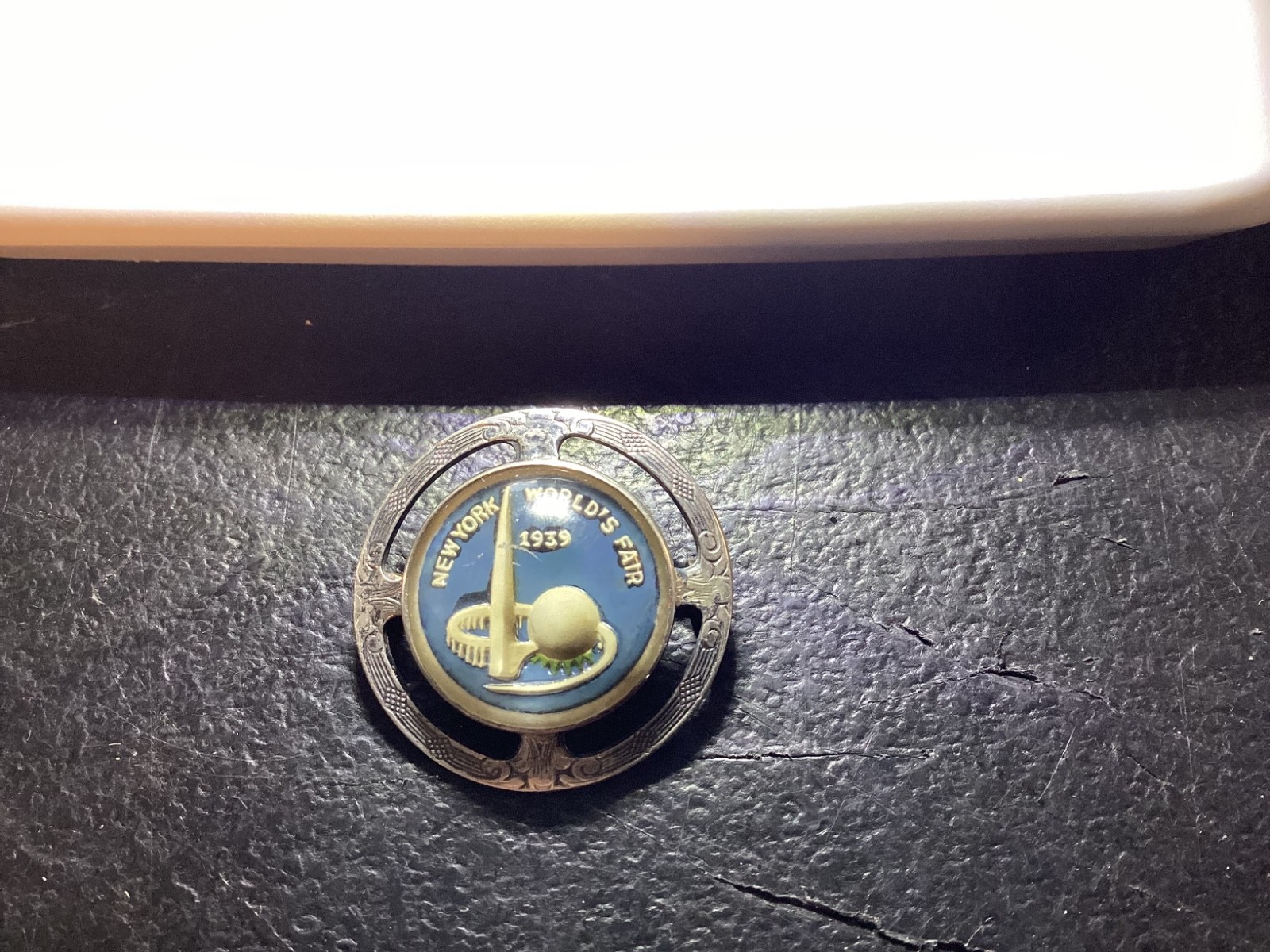 “ 1939 New York Worlds Fair” Sterling Brooch / Pin (4.6gms)