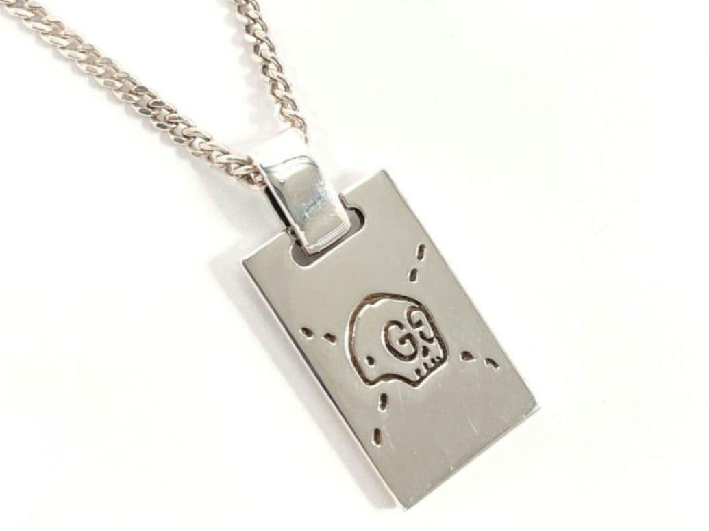 GUCCI Skull Motif Silver Necklace