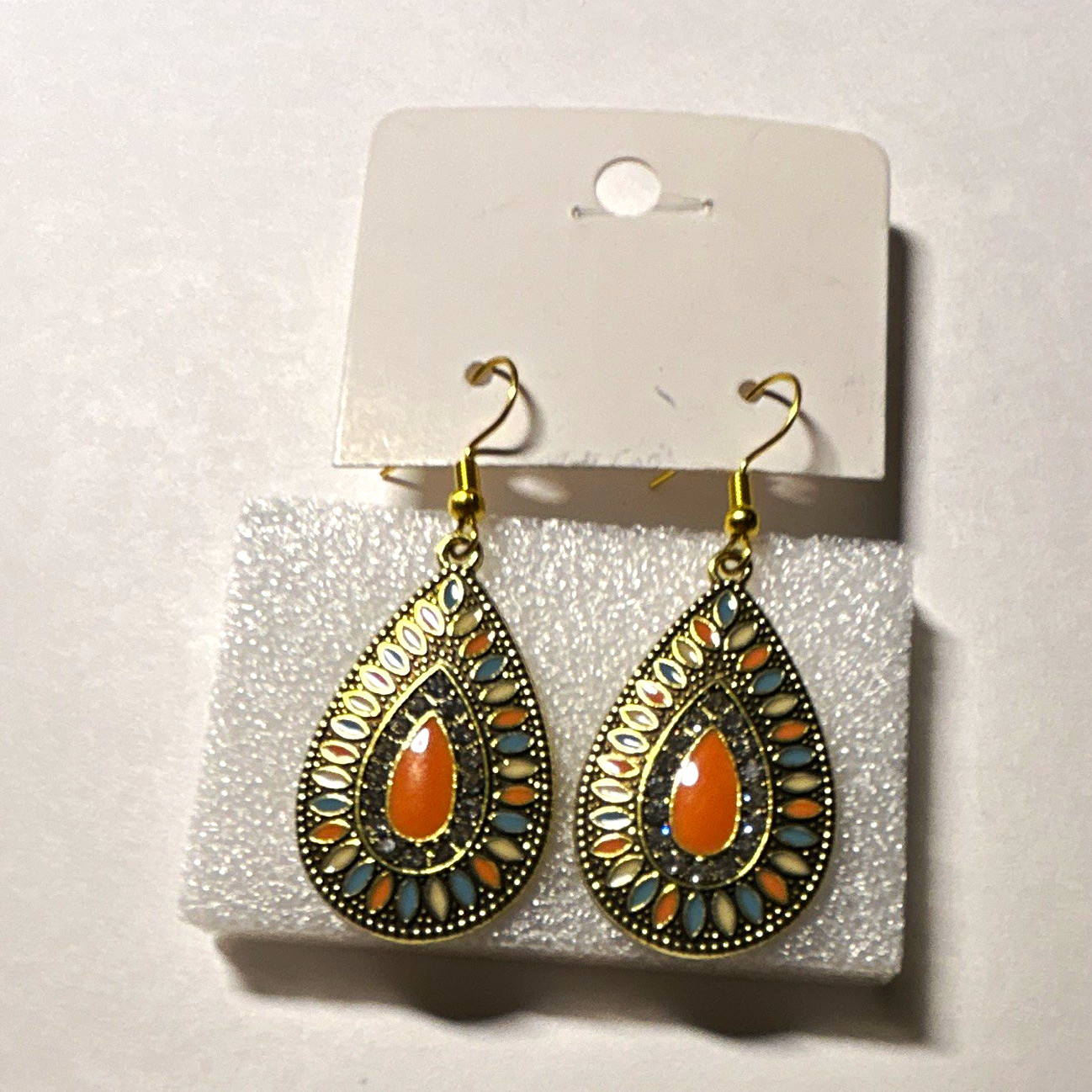 Gold Tone Teardrop Dangle/Drop Hook Earrings Orange Center Metal Lobe