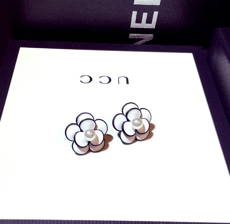 925 Sterling Silver Camellia Flower Faux Pearl Stud Earrings 0.8inch Women PE