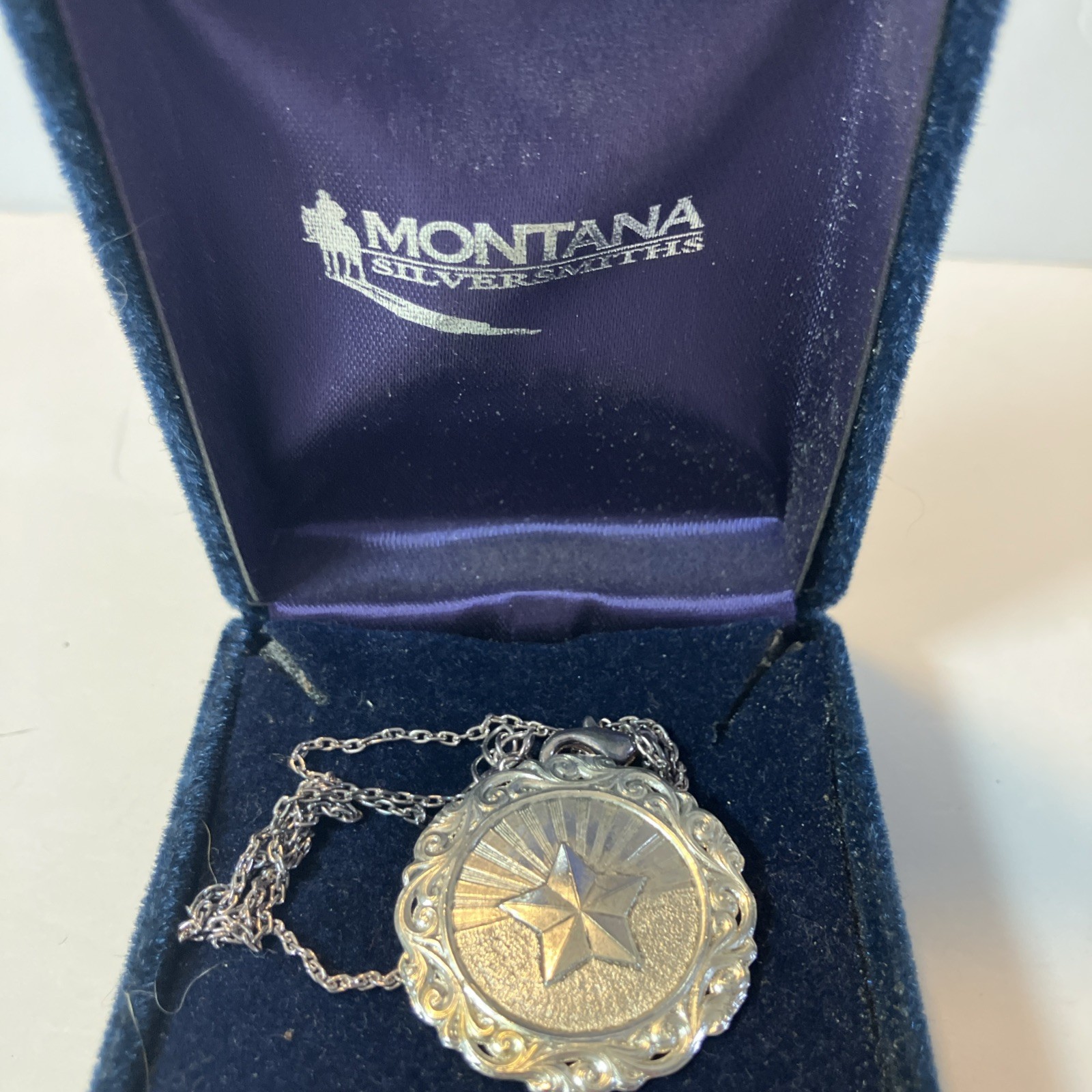Montana Silversmiths Arizona Retro Set Western Jewelry Earrings Necklace