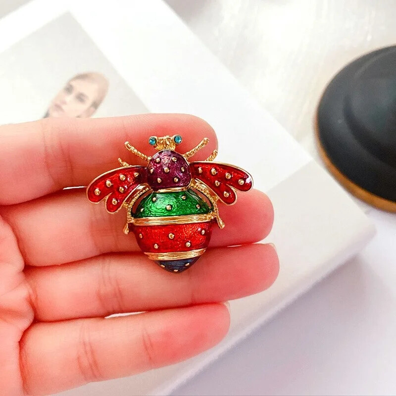 Women Crystal Cute Enamel Bee Brooches Pins Baroque Pearl Insect Jewelry