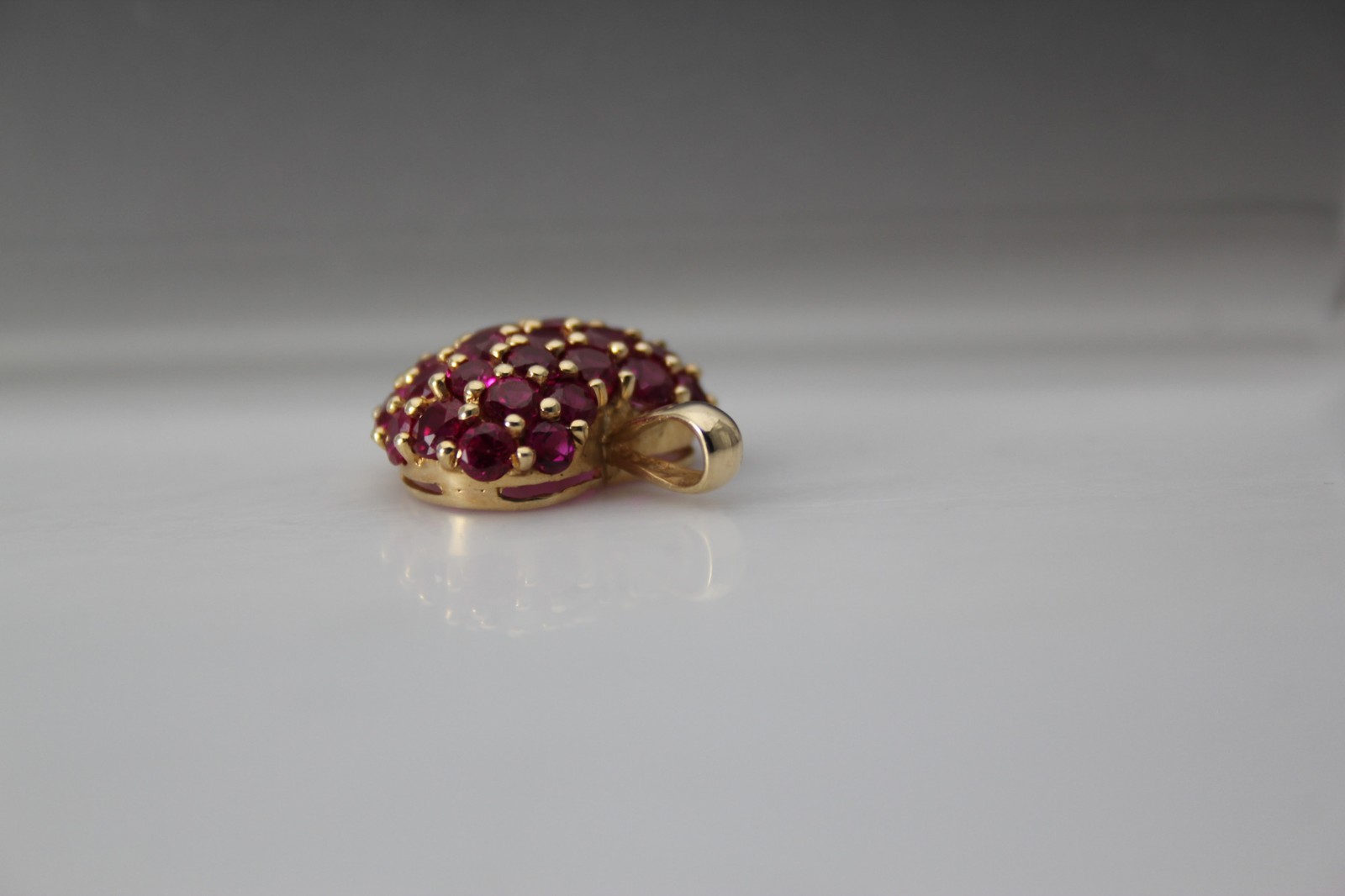 14K Yellow Gold Treated Ruby Cluster Heart Shaped Pendant 5.6 Grams (PEN10195)
