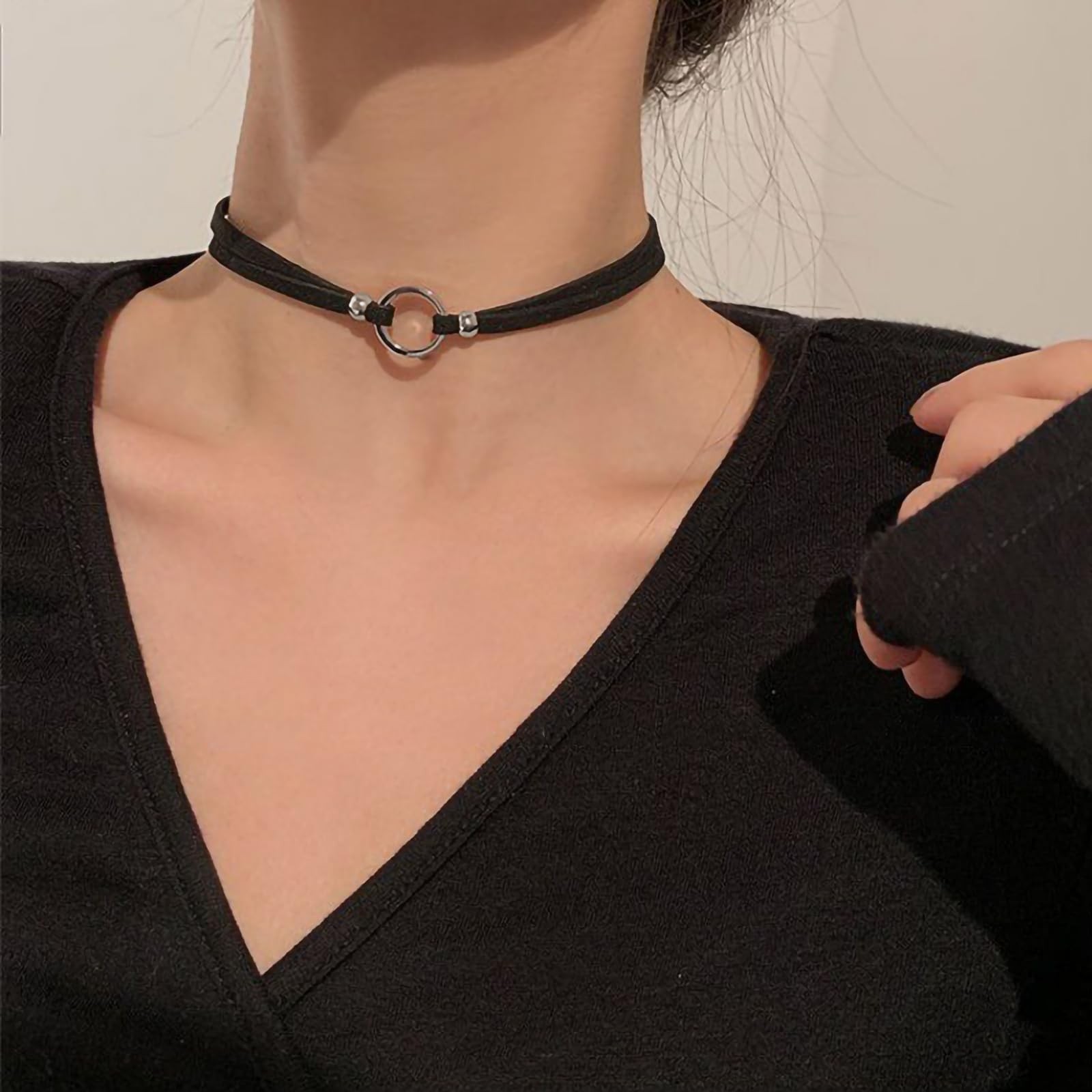 Fesciory Black Necklaces for Women, Adjustable Layered Velvet Leather Lace Co…