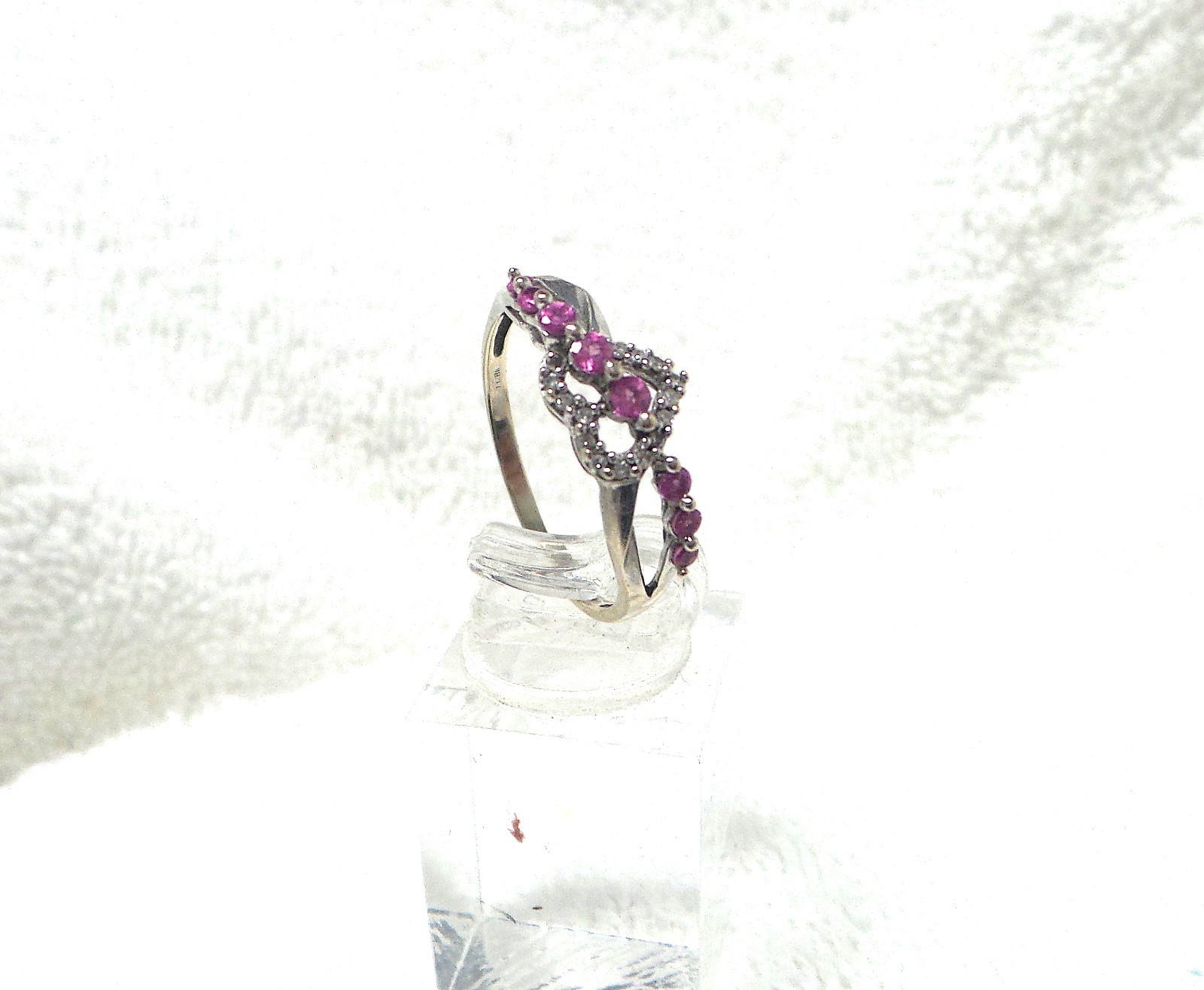Ladies 14K White Gold Pink Gemstone and Heart Diamond Ring