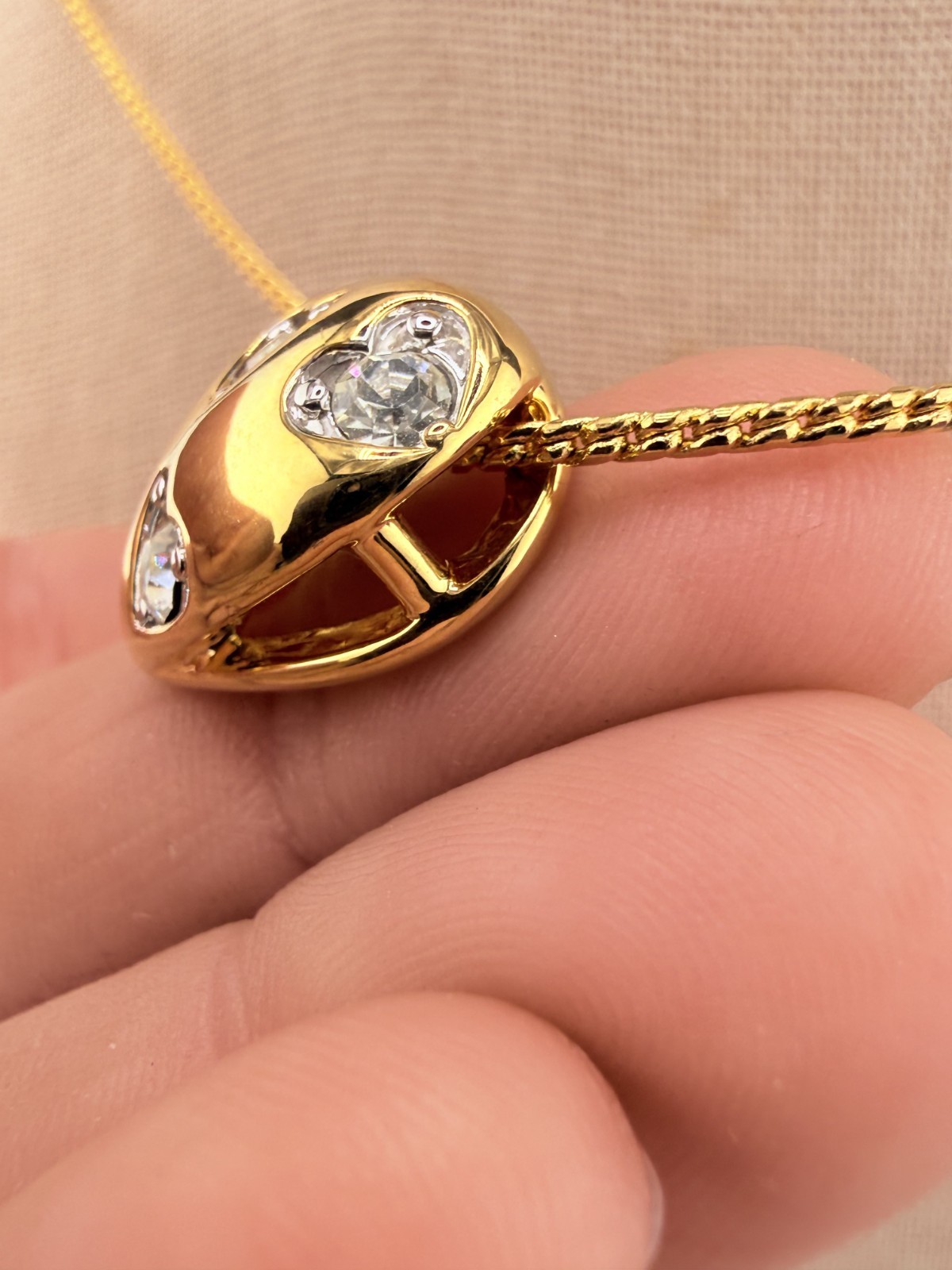Nolan Miller Forever Heart Necklace Puffy Rhinestone Gold Tone 22″