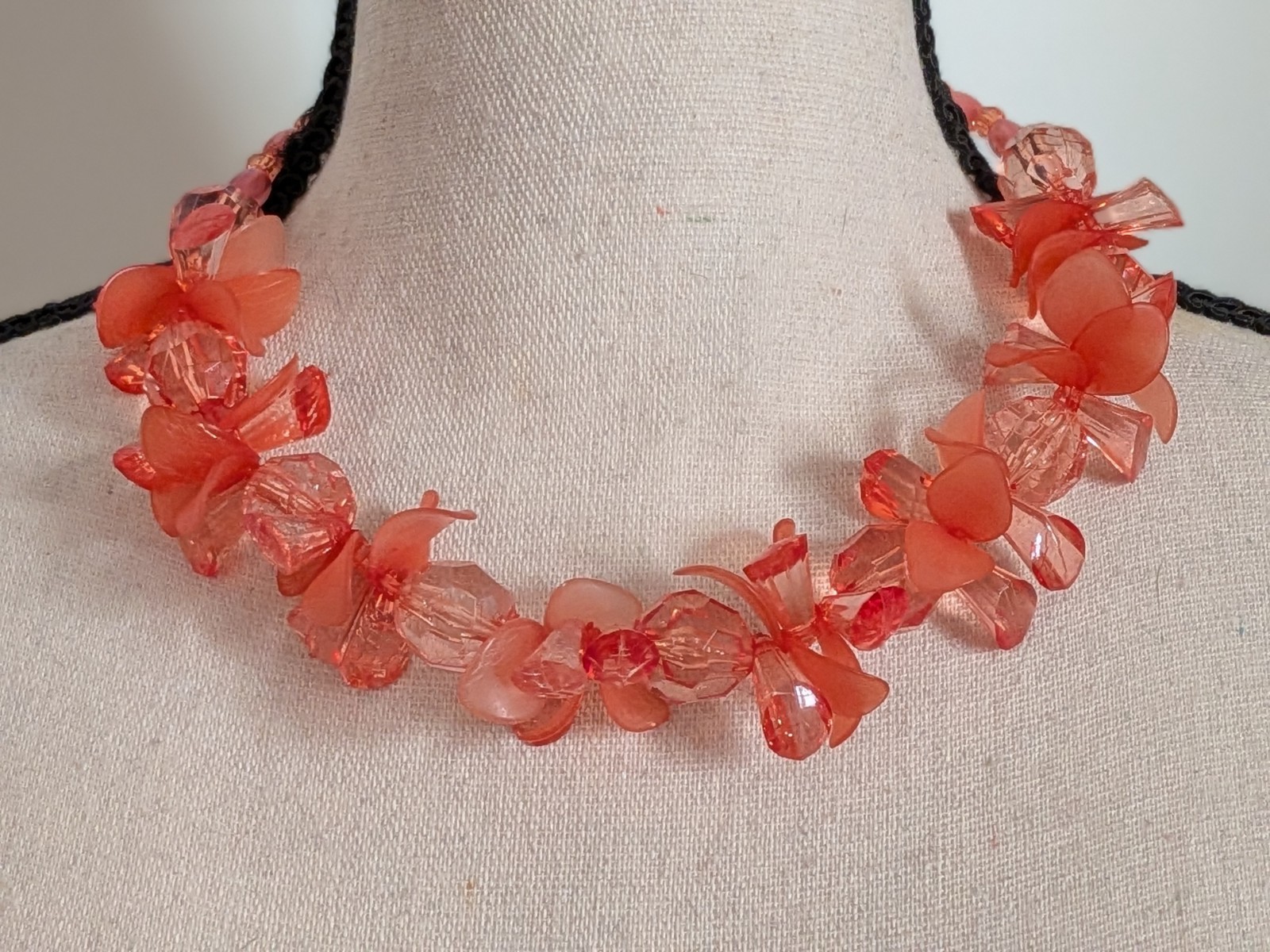 Vintage 1990s Salmon Pink Lucite Floral Beads Necklace 19 inches