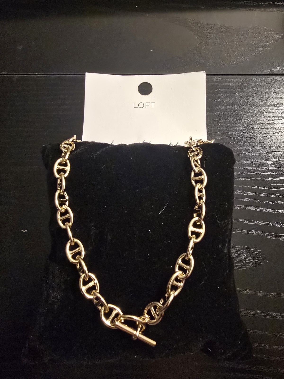 LOFT Gold Tone Oval Link Chain Toggle Necklace 18 in Fashion Costume Jewelry