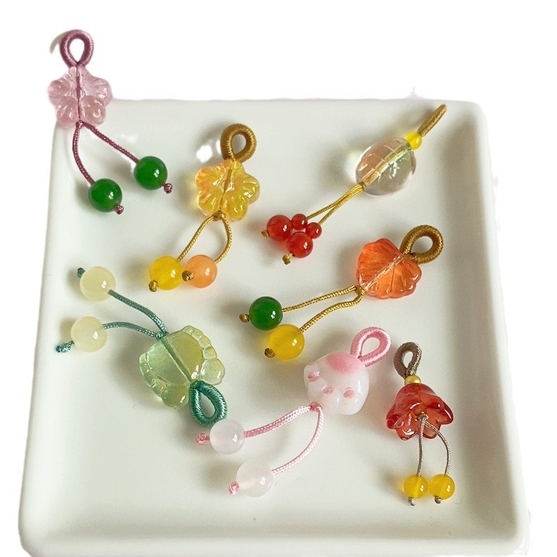 Wholesale bracelets, handmade pendants, bracelet accessories, cat claw pendants