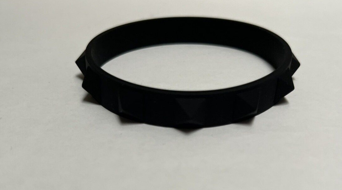 VALENTINO BEAUTY Black Pink Logo Silicone Studded Rubber Bracelet In Pouch NEW