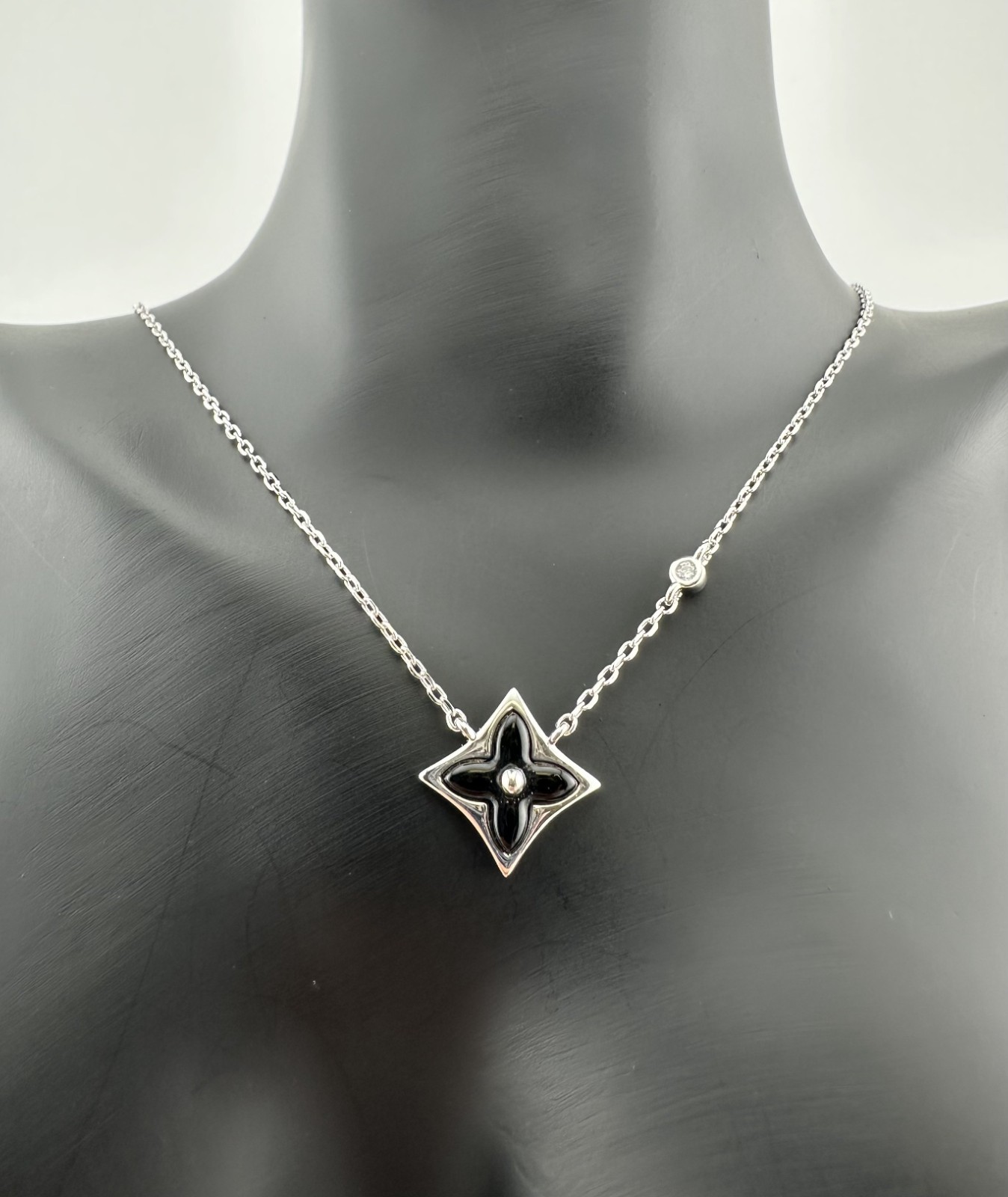 925 Sterling Silver CZ Black Floral Pendant Elegant Adjustable Chain Necklace