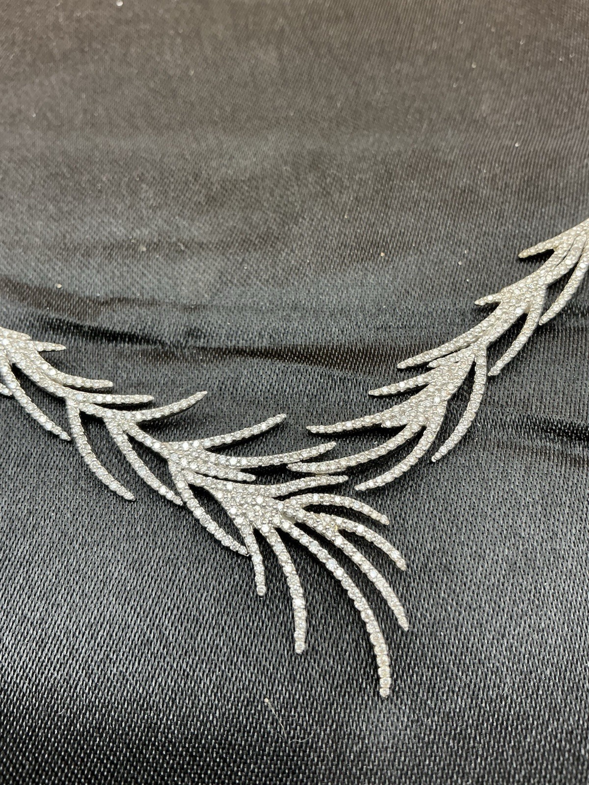 14k White Gold Tone Diamond Leaf Vine Statement Necklace Bar Link Chain