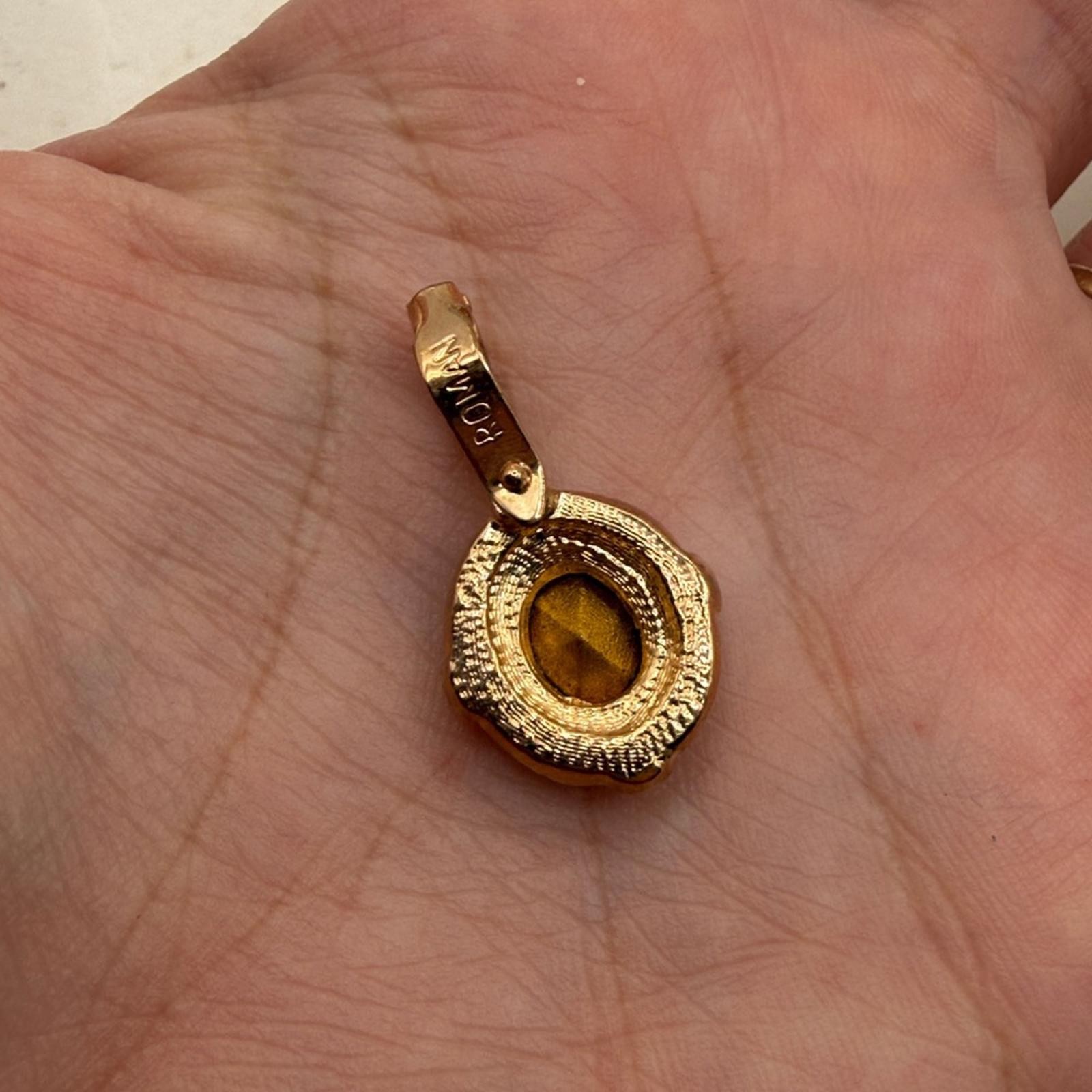 Vintage Roman Elegant Gold Tone Purple Amethyst Pendant Rhinestone Jewelry