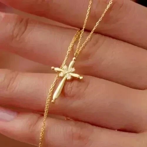 2 Ct Round Cut Simulated Diamond Cross Unisex Pendant In 14k Yellow Gold Plated
