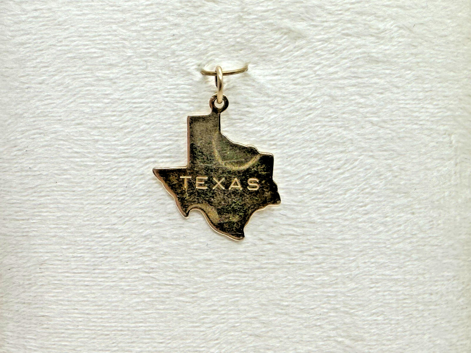 1/20 12k Yellow Gold Filled Texas State Charm