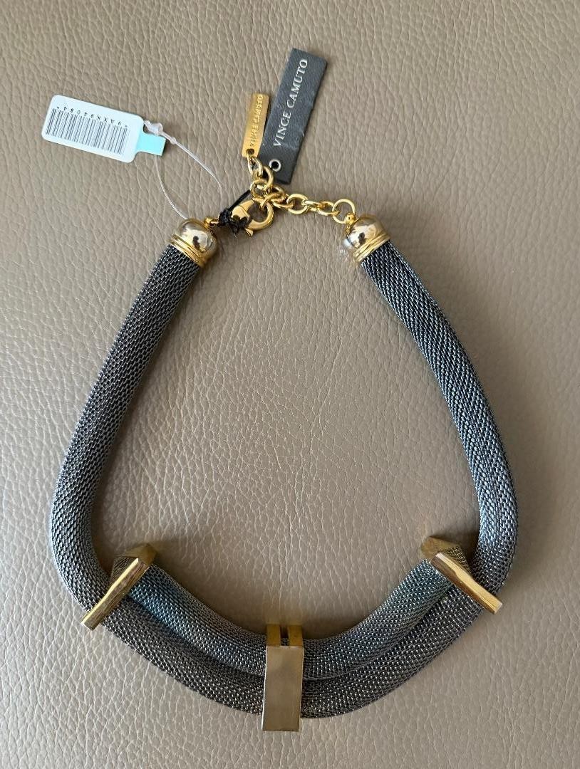 NWT Vince Camuto Fashion necklace