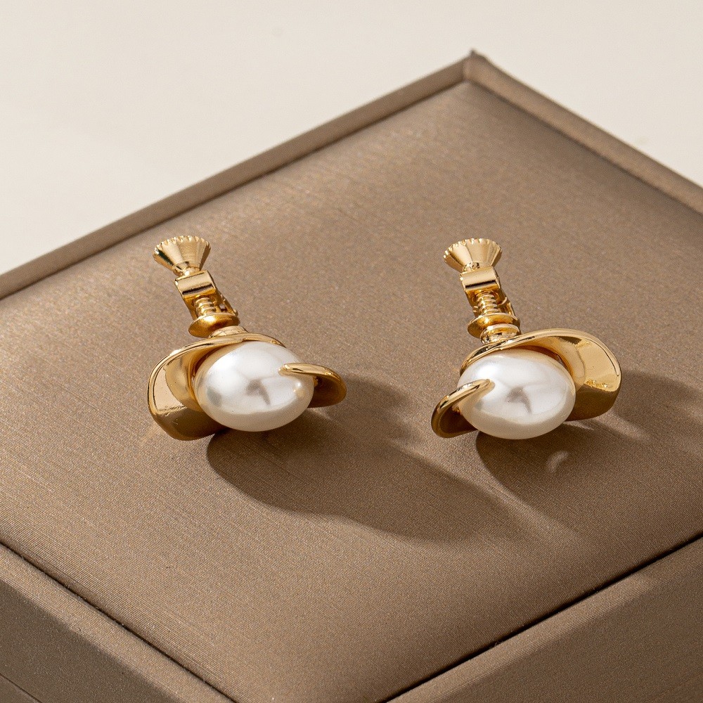 Women French Surround Pearl Screw Clip On Earrings No Piercing Adjustable