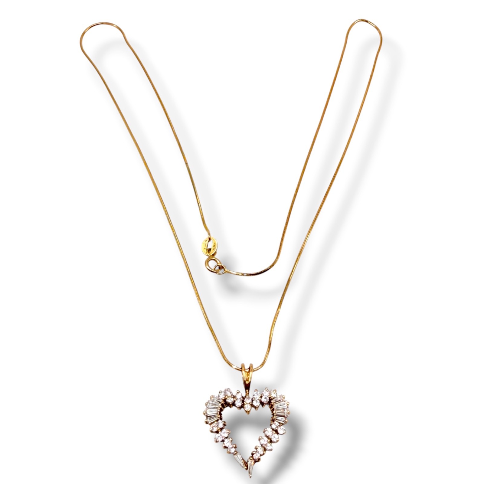 Solid 10k Yellow Gold Cubic Zirconia CZ Cluster Heart Pendant Neckalce 18″ 4.5g