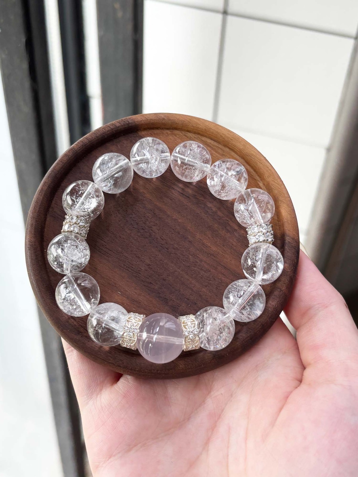 Handmade Natural White Crystal Set: Unleash Inner Clarity & Soothing Ambiance
