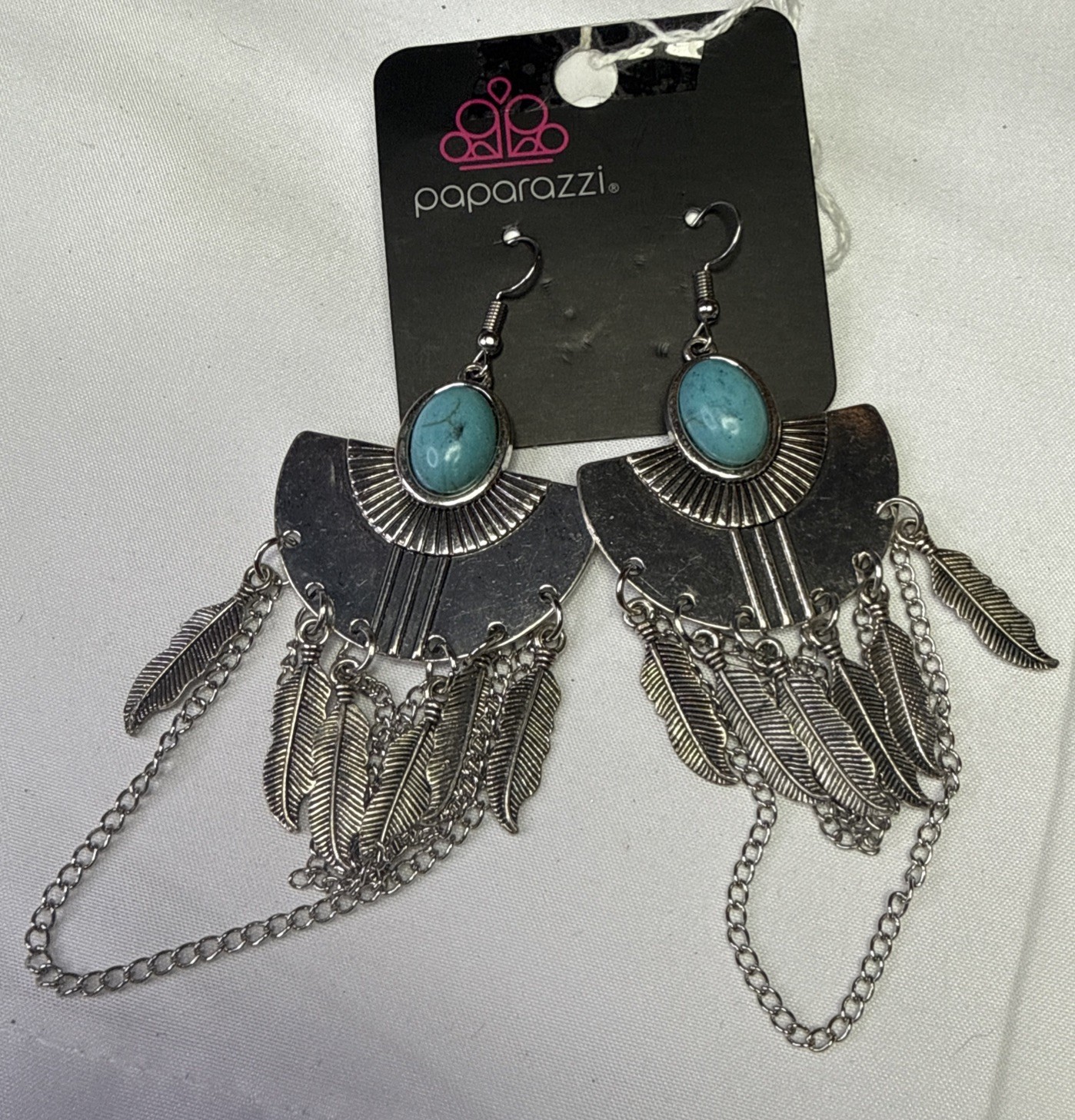 Paparazzi Dangling “Feathers” Sweet, Turquoise, Looking Cutie Earrings ￼