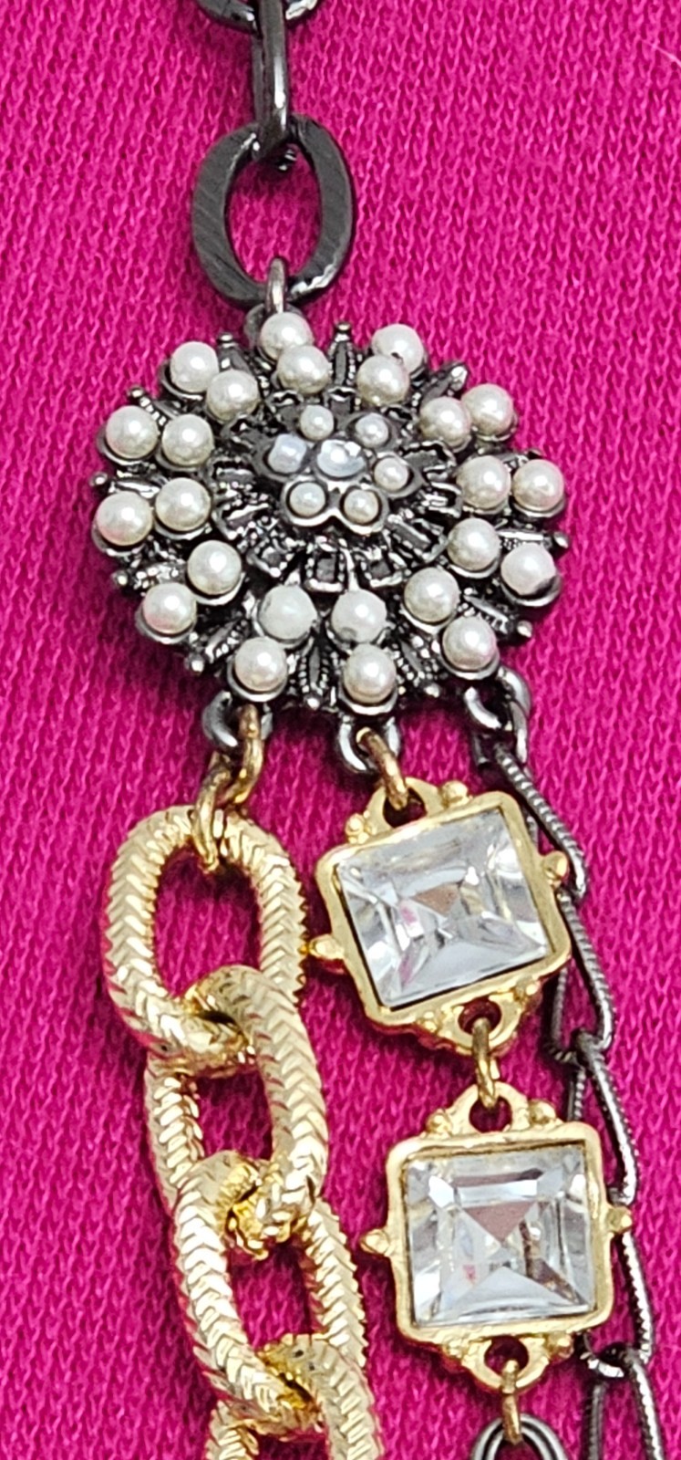 CHICOS long 3 strand necklace in excellent condition reads 30 unforgettable year