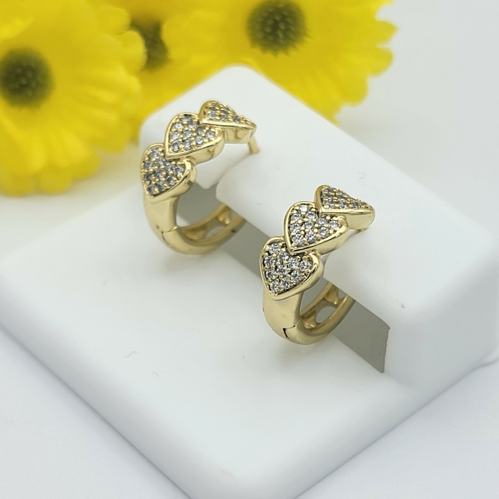 Round Cut Simulated Diamond Lovely Hoop Clip On Earrings 14K Yellow Gold Plated