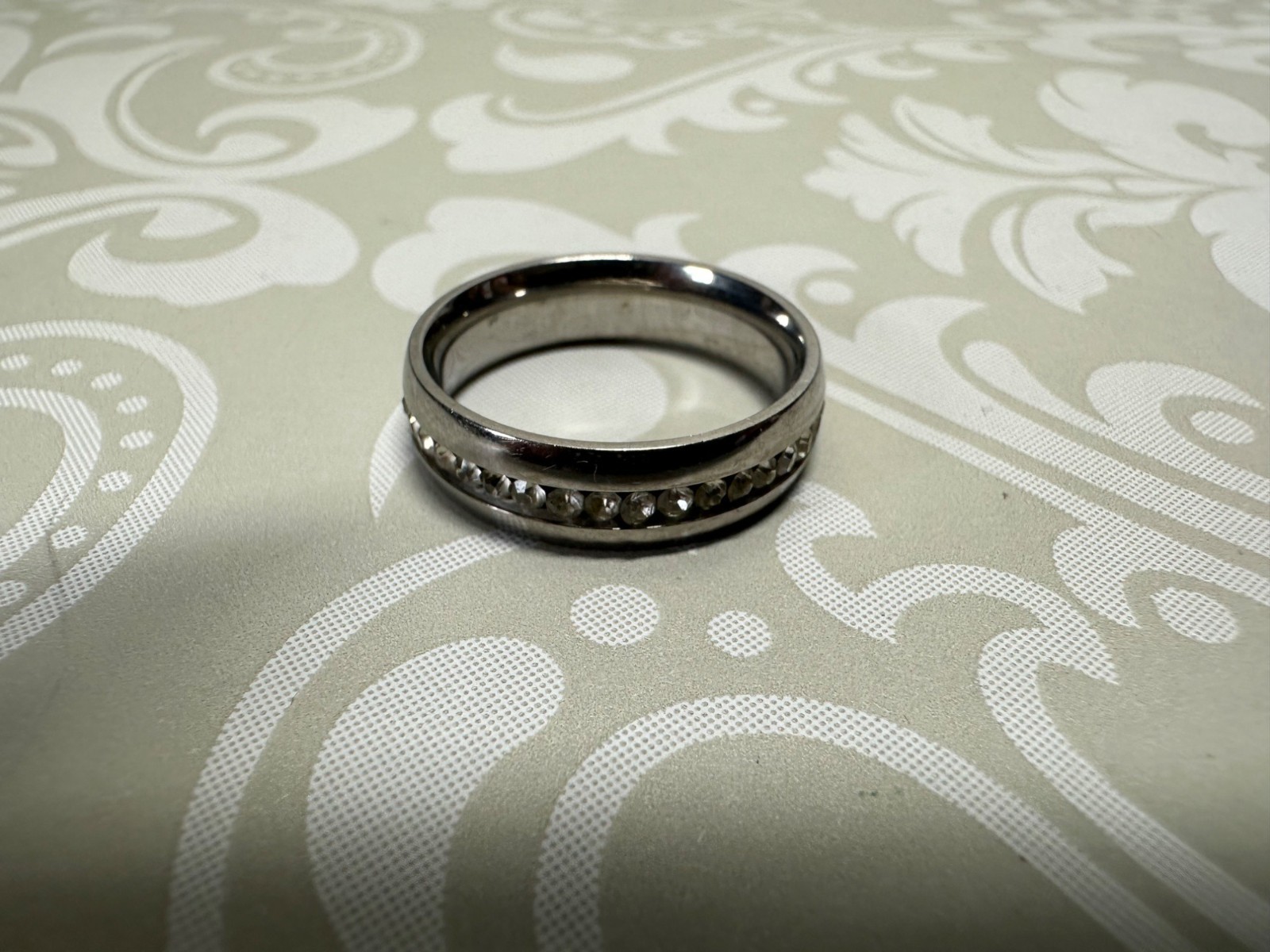 Silvertone and Crystal Rhinestone Band Ring Size 9 Unisex Adult