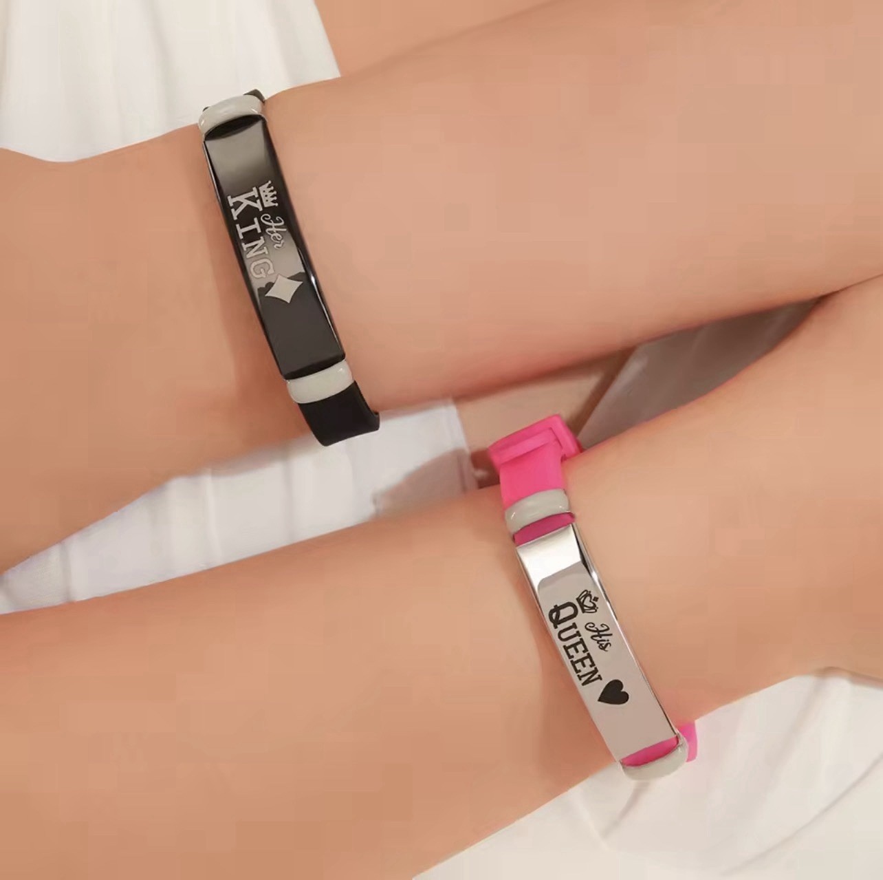 Glow in the Dark Silicone Buckle Couple Bracelets King/Queen Black Pink 16-21cm