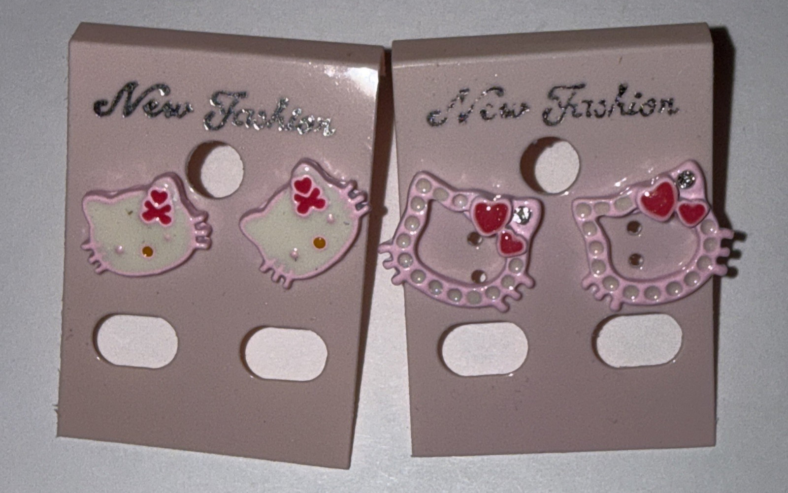 NEW Lot 9 Pairs Pair Girl’s Hello Kitty Fashion Pierced Earrings Costume Jewelry