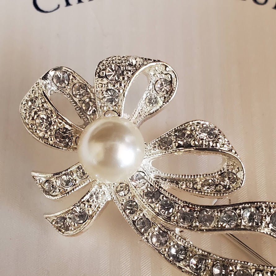 Charter Club Brooch Silver Tone with Faux Pearl and Crystal Accents New in Box
