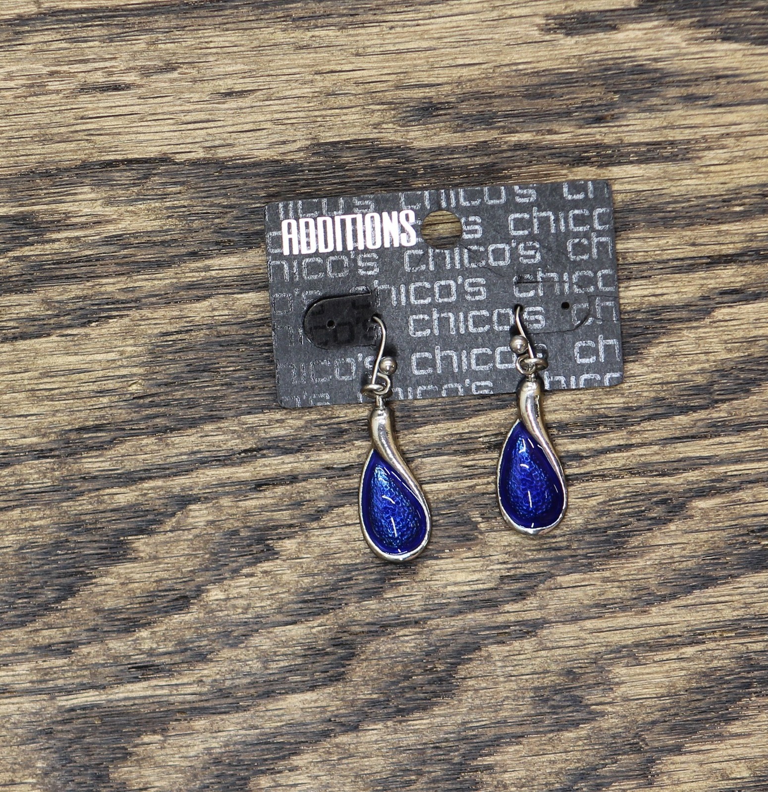 Chico’s Teardrop Dangle Stone Hook Drop Earrings Blue 2″