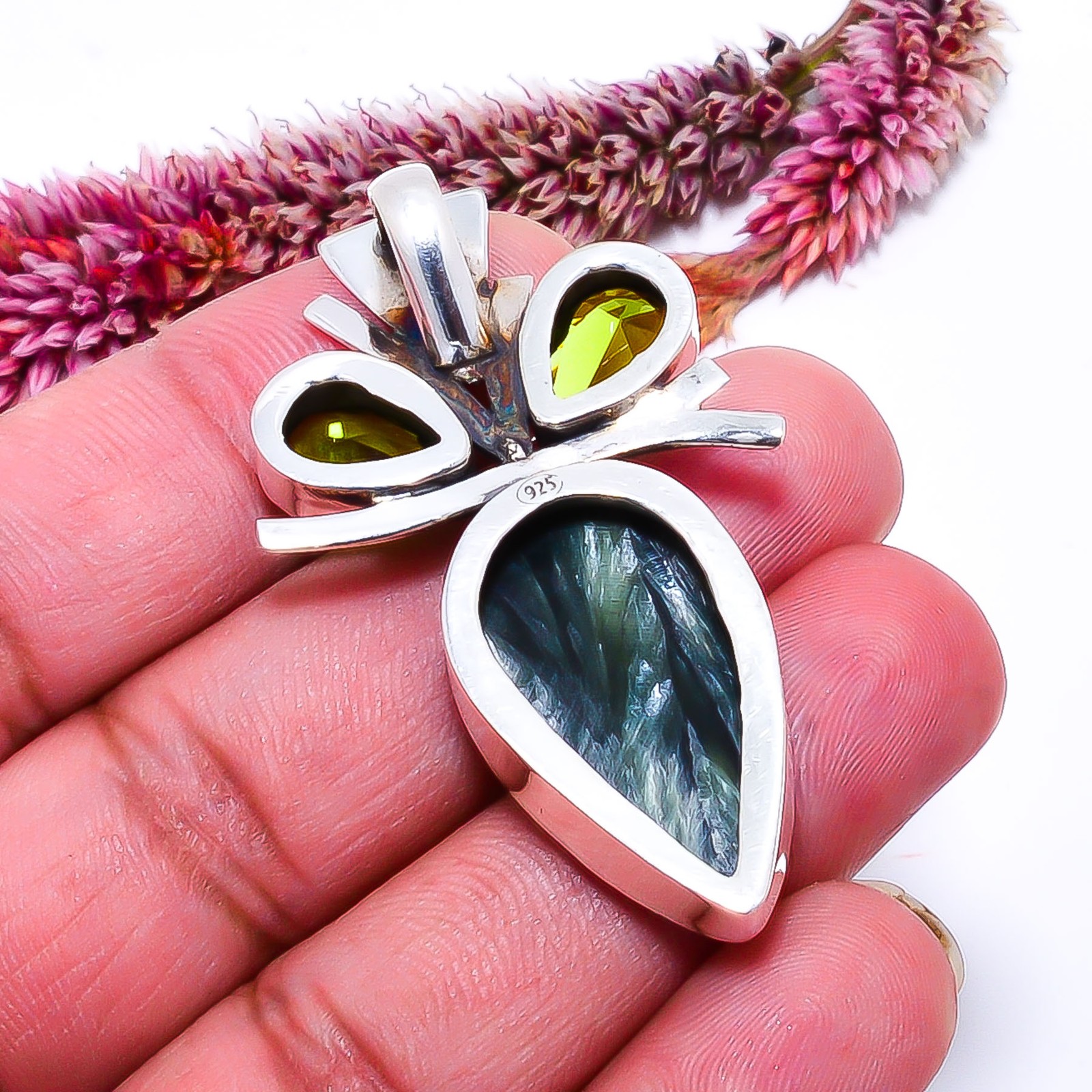 Seraphinite – Russia & Peridot Handmade 925 Sterling Silver Pendant 2.03″ P21