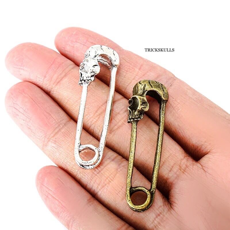(3) Skull Head Non-Opening Retro Silver Safety Pins Ornaments Charms DIY Crafts