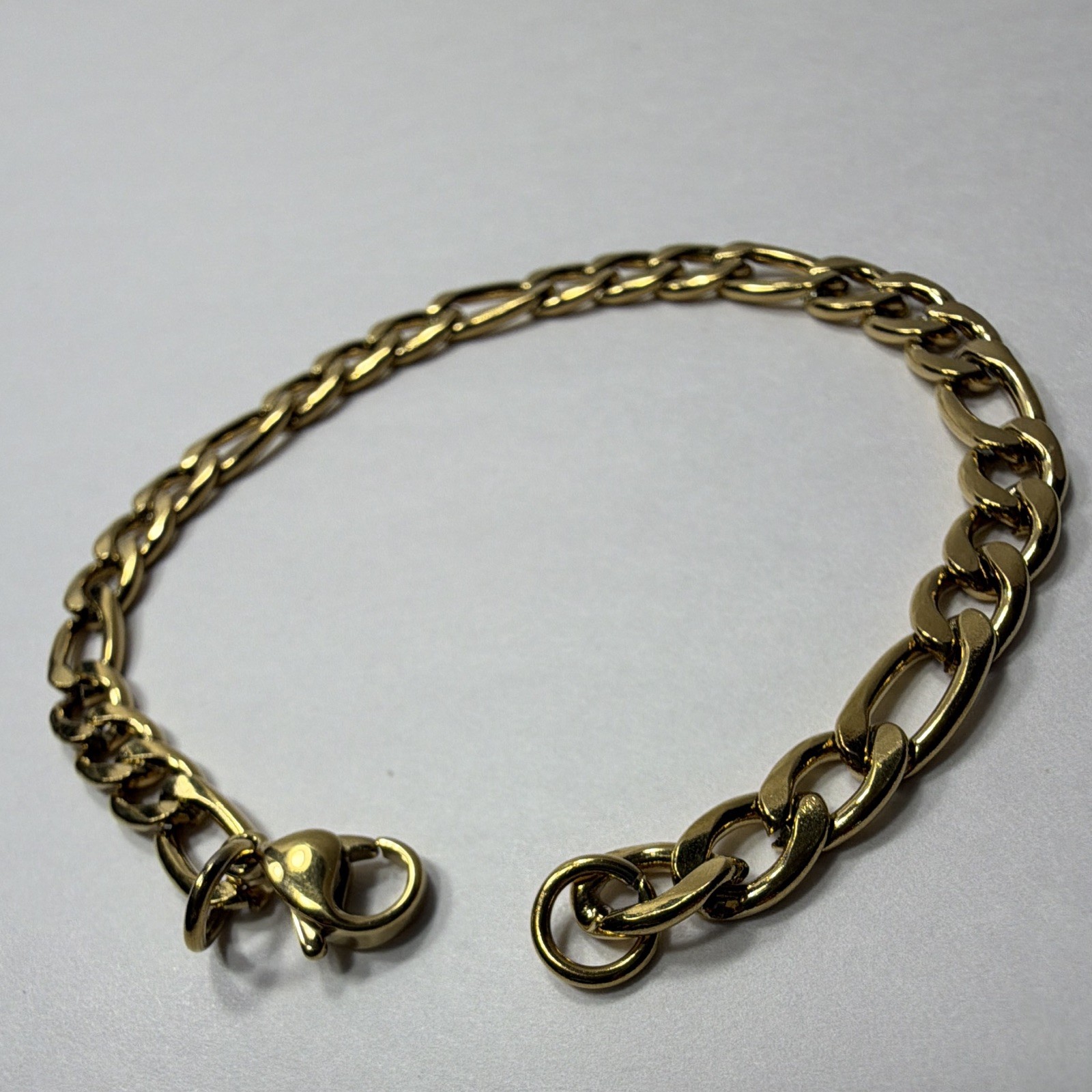 7″ Gold Tone Stainless Steel Figaro Chain Bracelet 5mm Men Women Unisex Clasp